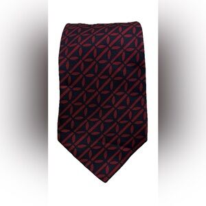 Vintage Burberrys Tie 100% Silk Red/Blue Pattern Made In‎ England